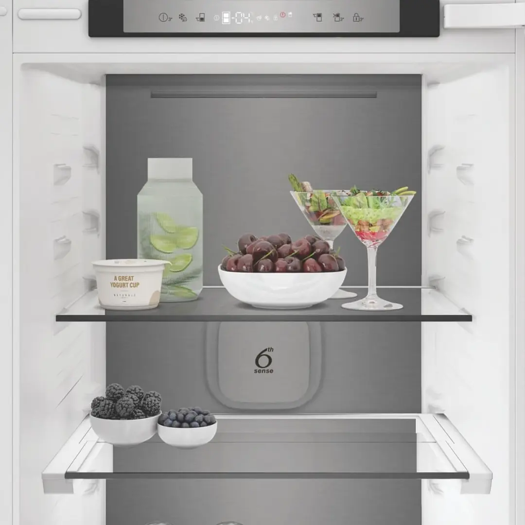 Whirlpool WHK2 5323 B5E2 Koel-vriescombinatie 300L - afbeelding 3 van 6