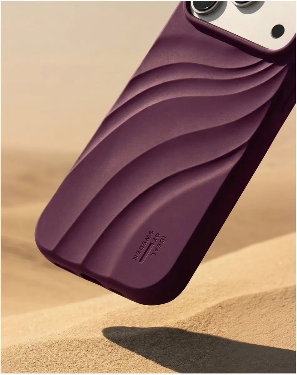 iDeal of Sweden Soft Swirl Silicone Hoesje iPhone 17 - Paars - IDSSCMS-I2561-632 - afbeelding 3 van 5