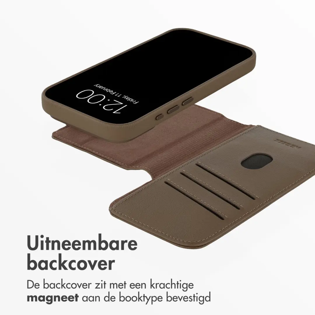 Accezz Leather Bookcase Hoesje iPhone 18/17 Pro Max - 3 Pasjes - Coffee Brown