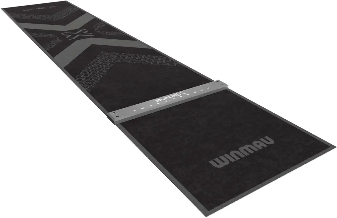 Winmau Blade X Soft Feel + Integrated Oche