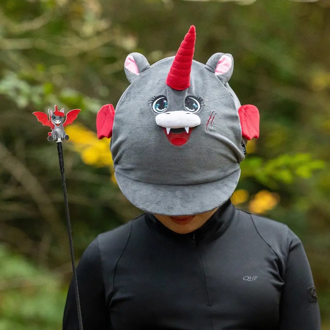 QHP Halloween Vampicorn Cap