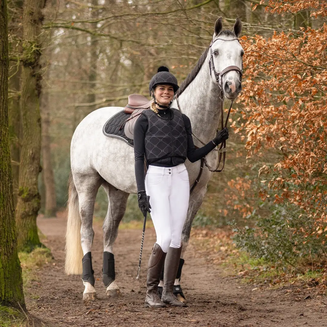 QHP CAP COVER LIORA Zwart