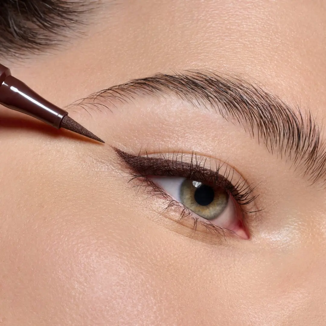 Catrice Matte Calligraph Pro Waterproof Eyeliner 20 Espresso Brown - 1ml - afbeelding 4 van 6
