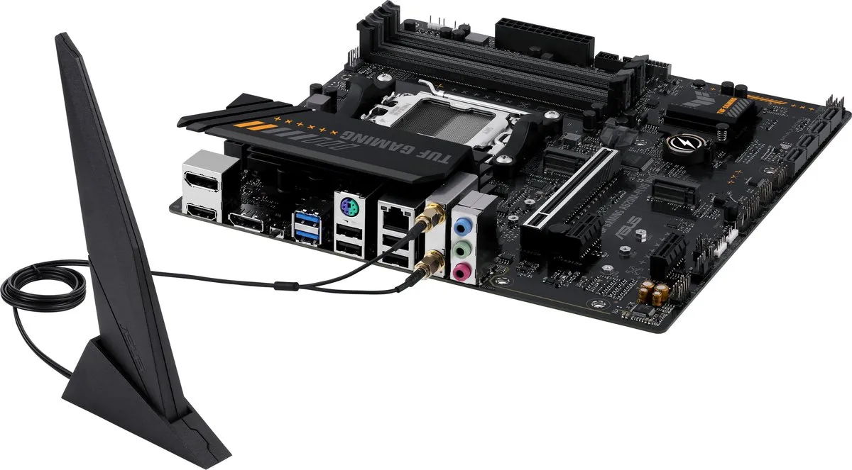 ASUS TUF GAMING A620M-PLUS WIFI AM5 - microATX - afbeelding 6 van 6