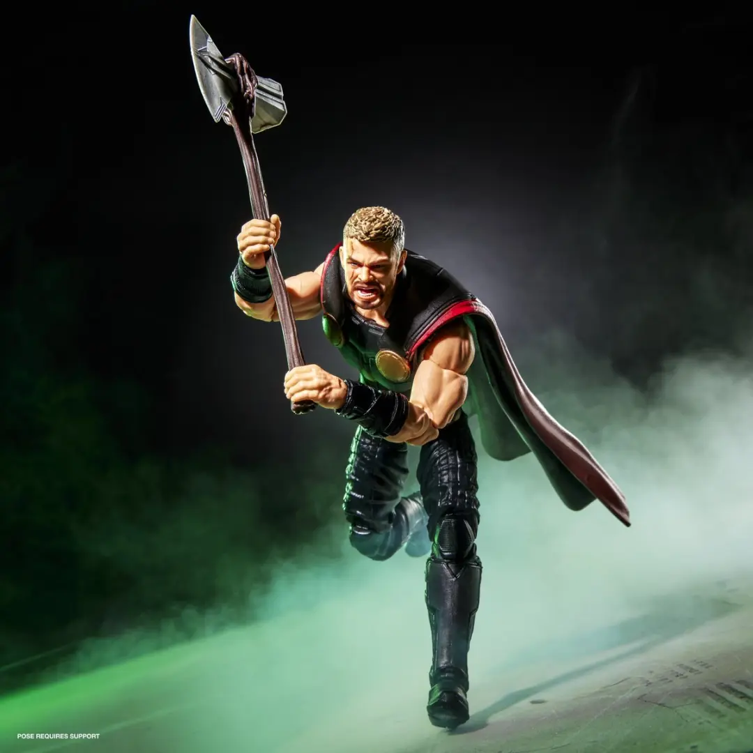 Hasbro Marvel Legends Thor Doomsday Actiefiguur 15cm G2373 - Multicolor