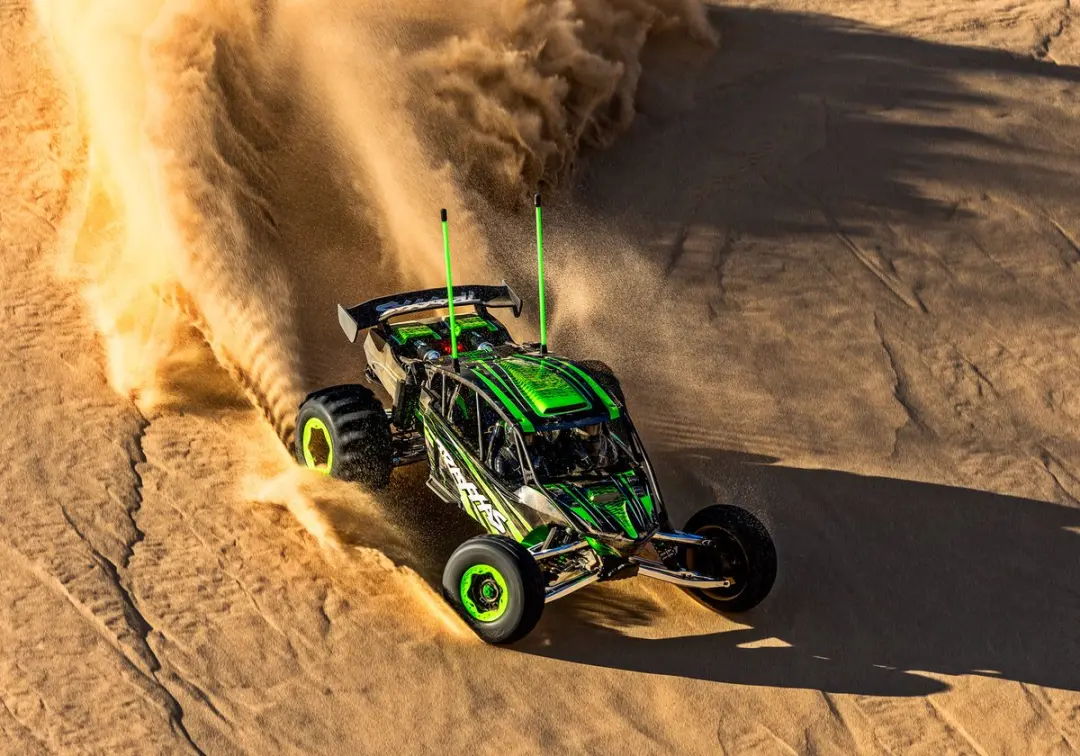 Traxxas Funco Pro Scale Replica Brushless RC Auto - Groen - afbeelding 5 van 6