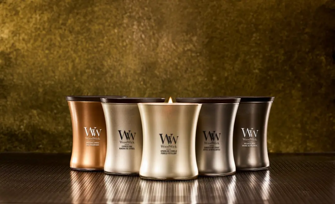 Woodwick Candescent Coast Medium Geurkaars - Zilver - 60 uur