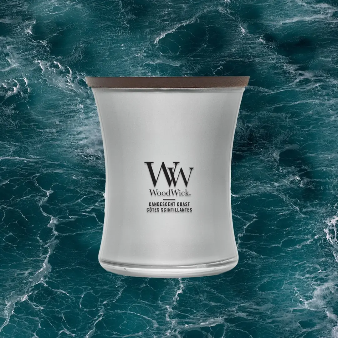 Woodwick Candescent Coast Medium Geurkaars - Zilver - 60 uur