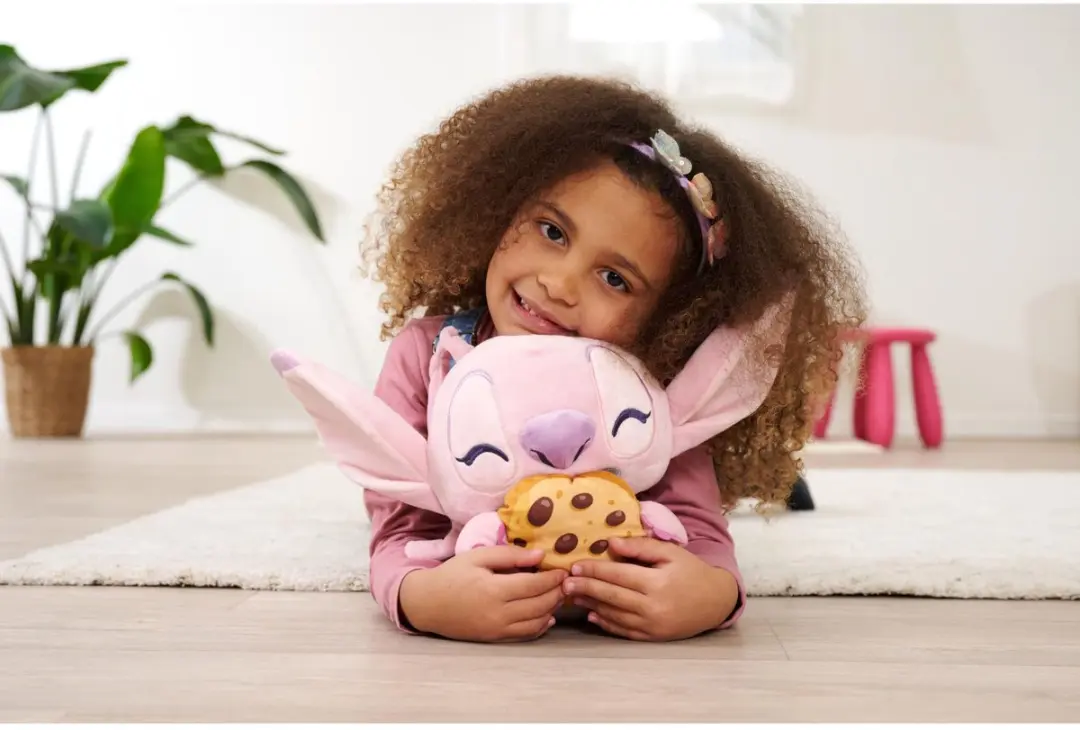 Simba Lilo & Stitch Angel Cookie Pluchen Figuur - Roze - afbeelding 2 van 5