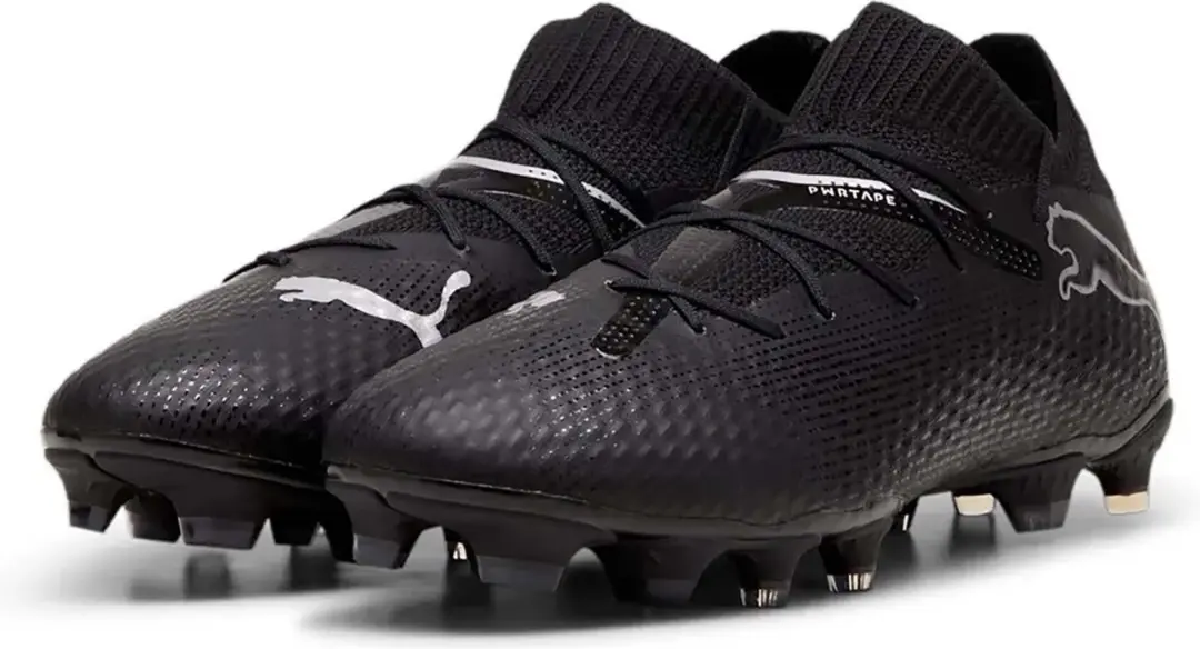 Puma Future 7 Pro FG Voetbalschoenen 42 - Zwart