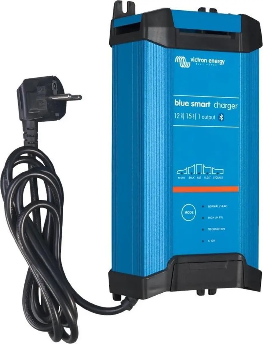 Victron Blue Smart IP22 Lader 12/15(3) 230V - Zwart/Blauw