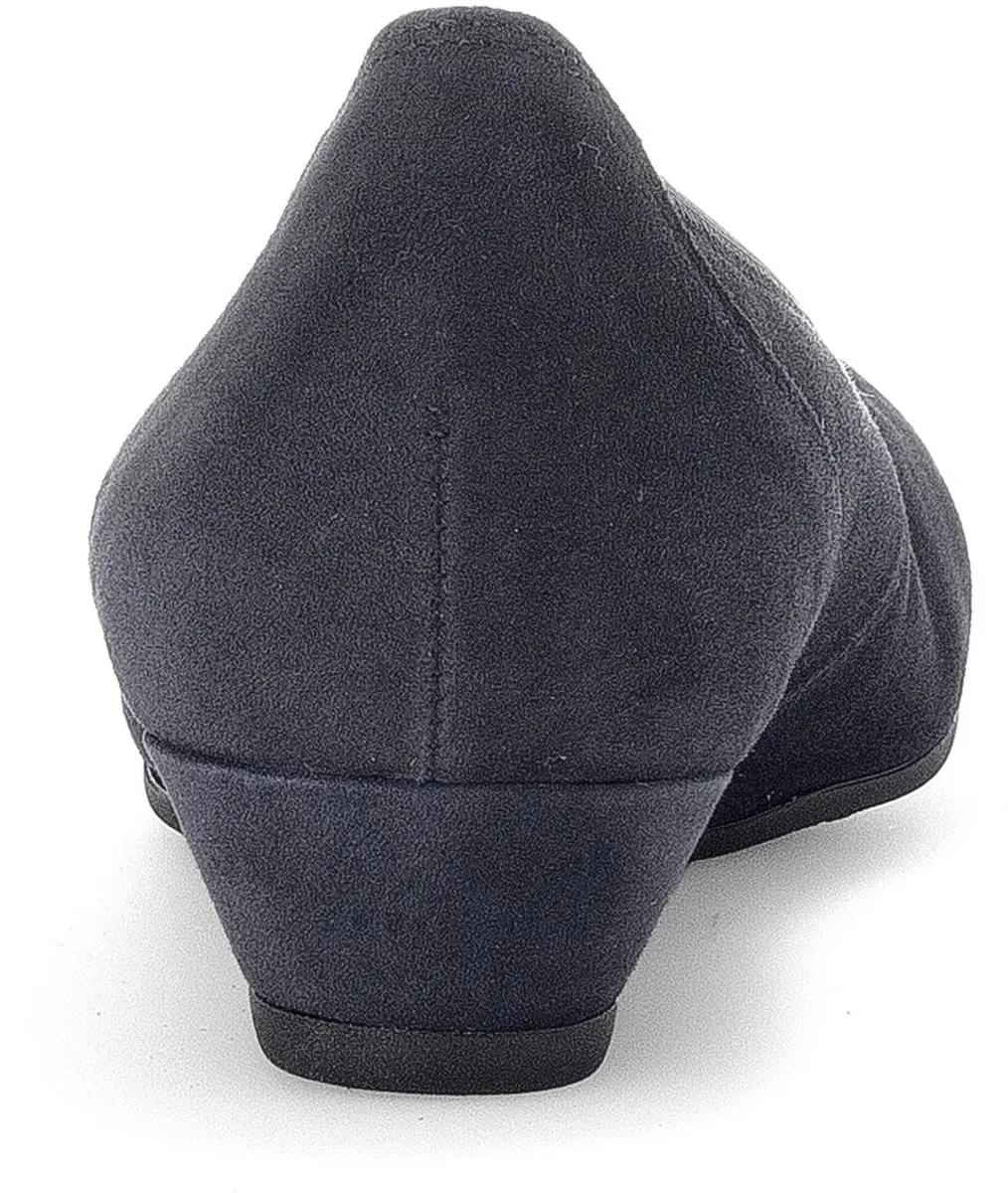 Gabor Art.02.690 Blauwe Suede Sleehak Pump - Maat 40.5