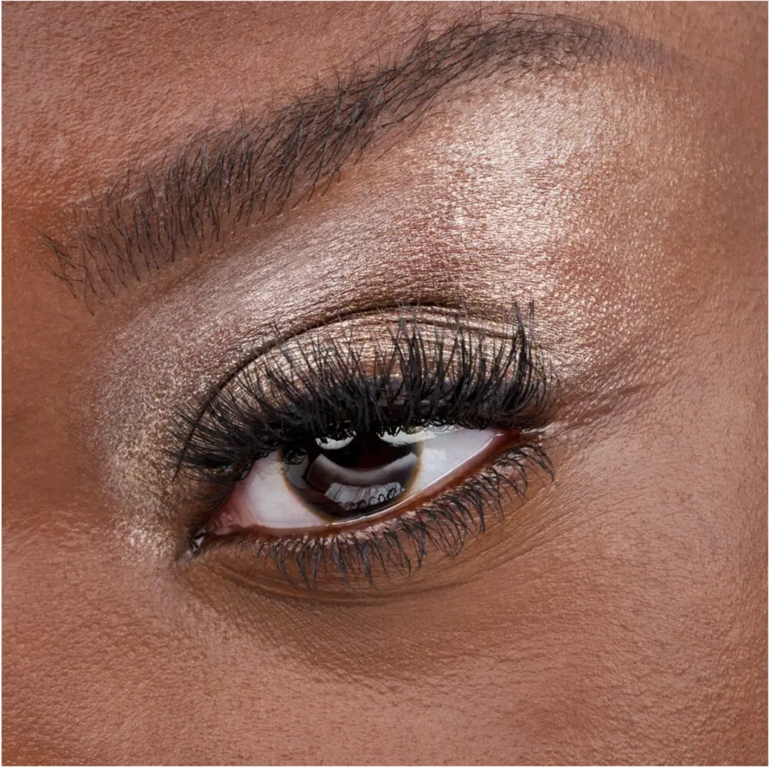 Catrice Faked Everyday Natural Valse Wimpers - 2 Stuks - afbeelding 5 van 6