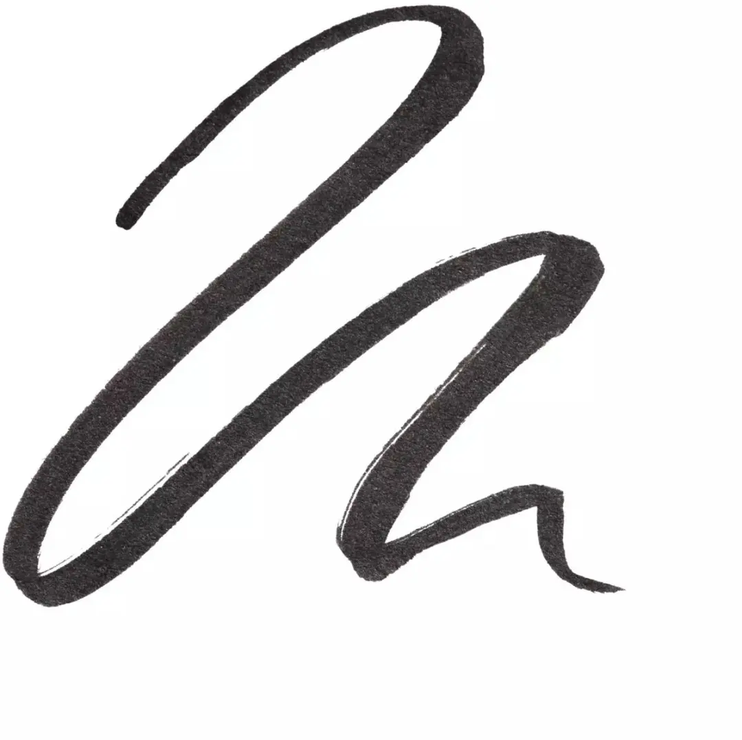 Essence Eyeliner Pen 010 Blackest Black - 1ml - afbeelding 2 van 6