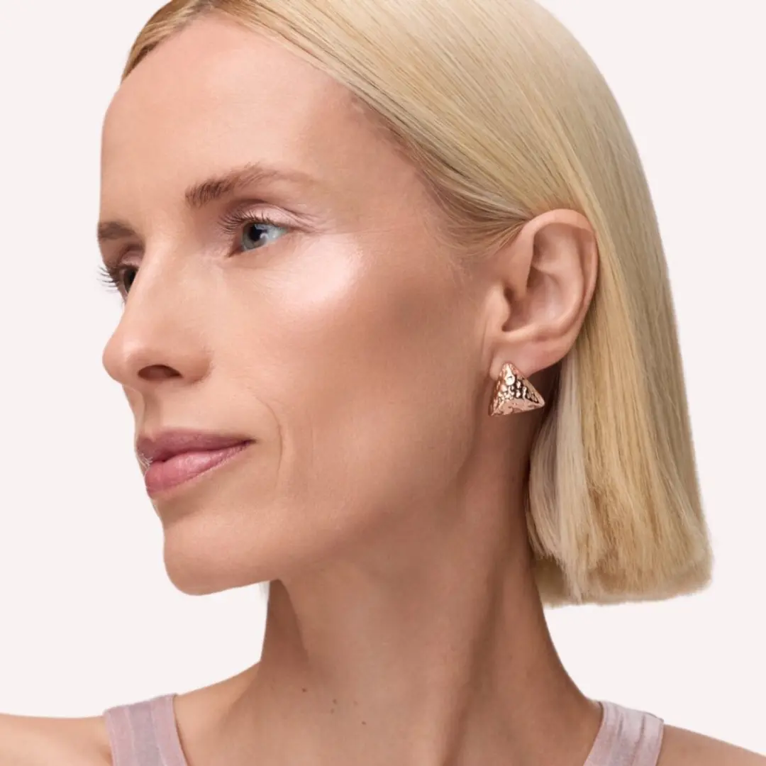 Catrice More Than Glow Vloeibare Highlighter 10.5ml - 20 Dewy Rose - afbeelding 2 van 5