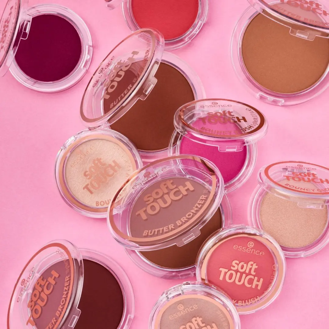 Essence Touch Bouncy Glow Make-up Set - Goud - afbeelding 6 van 6