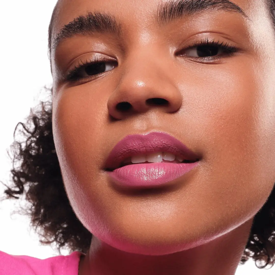 Essence Satin Glow Lippenstift 04 Let's Get Mauvin - 3.5 g - afbeelding 6 van 6