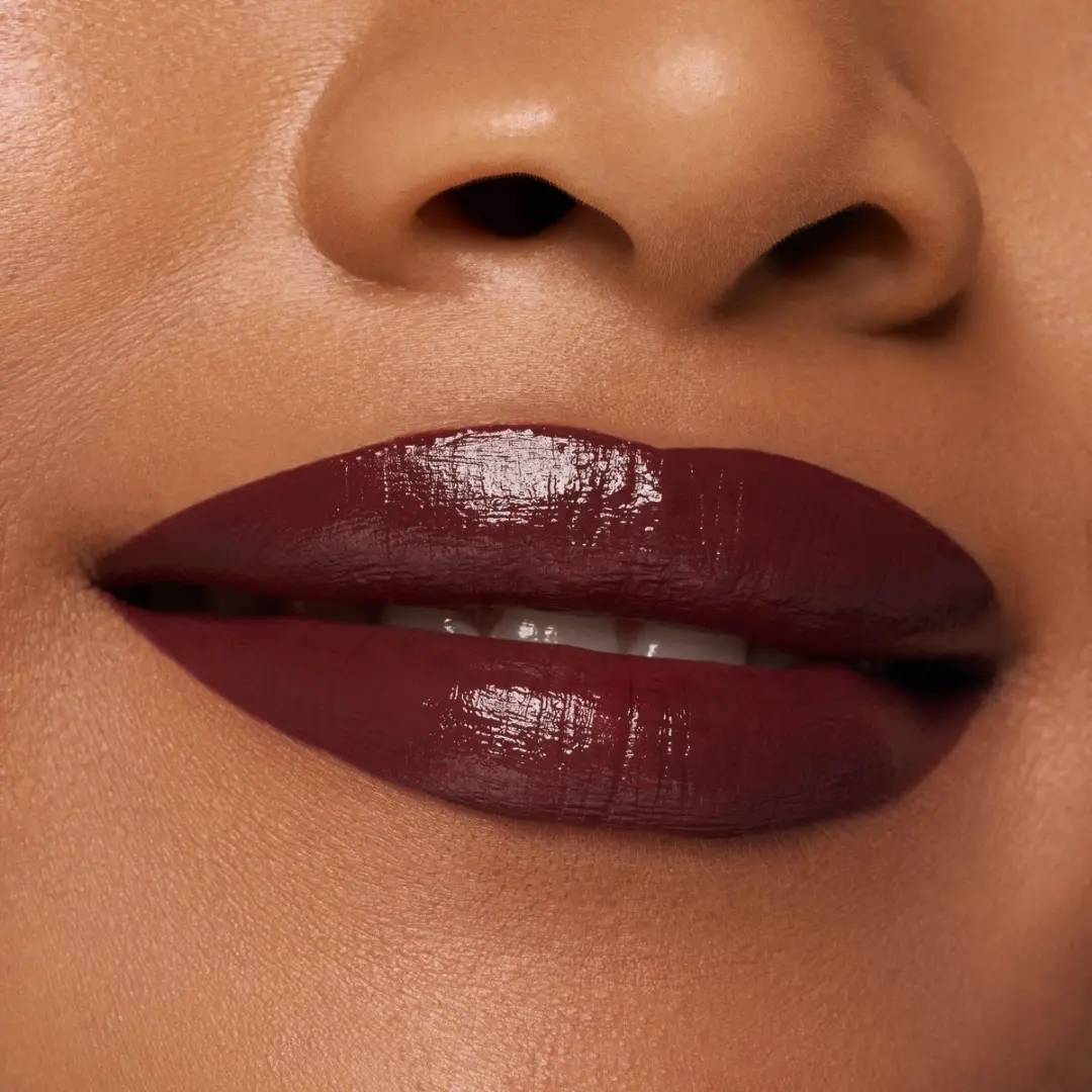 Essence Satin Glow Lippenstift 06 Deja-brew - 3.5 g - afbeelding 5 van 6