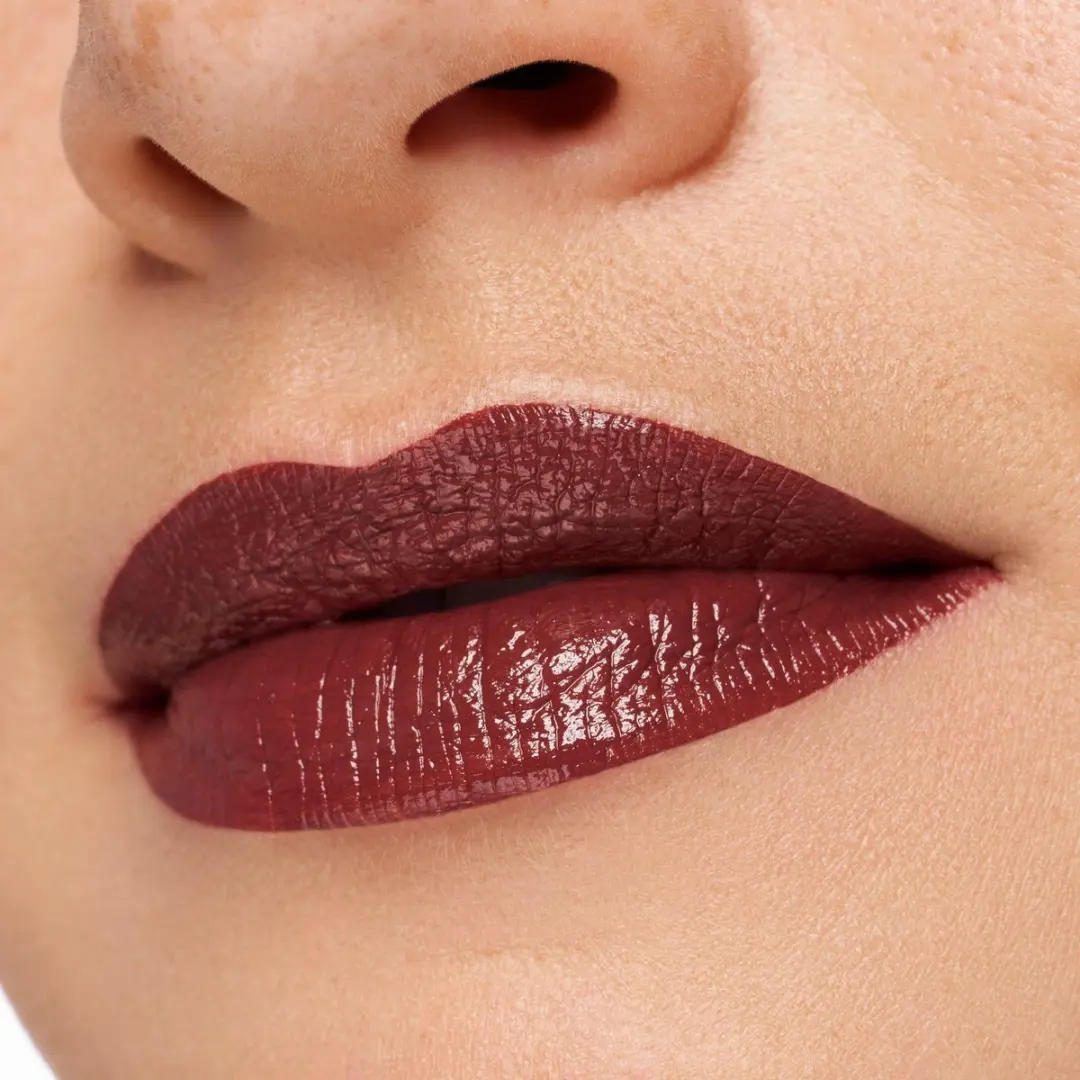 Essence Satin Glow Lippenstift 06 Deja-brew - 3.5 g - afbeelding 4 van 6