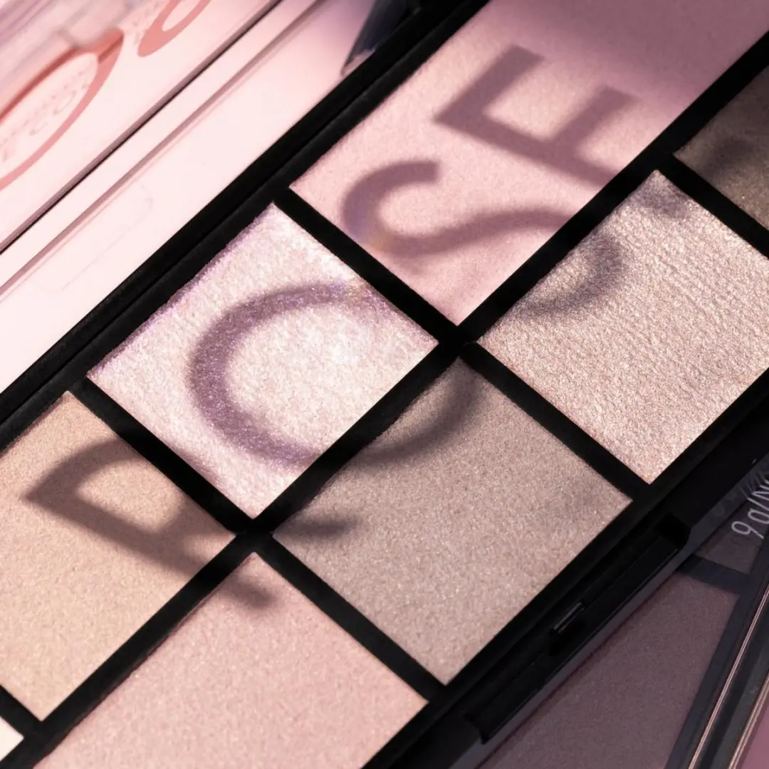Catrice The Cool Rose Oogschaduwpalette 8 Kleuren - 9g - afbeelding 6 van 6
