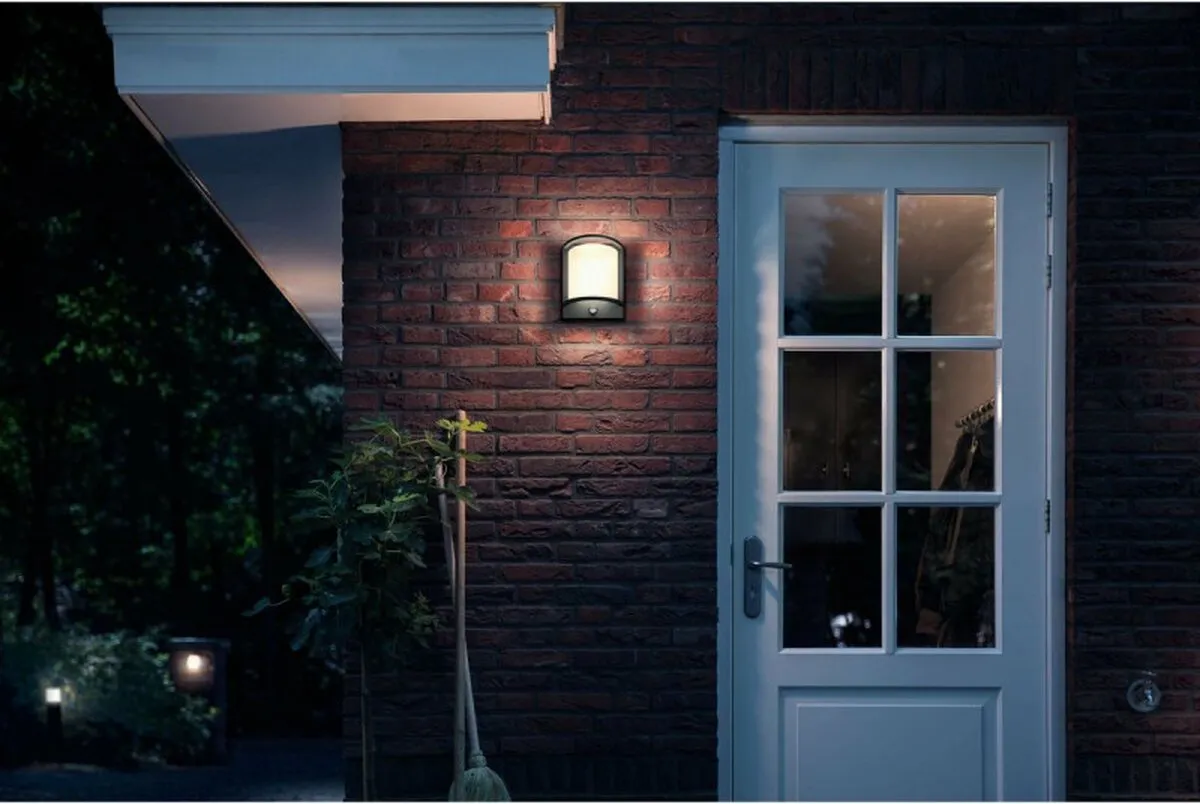 Philips Samondra Buitenwandlamp Antraciet - Sensor 2700K