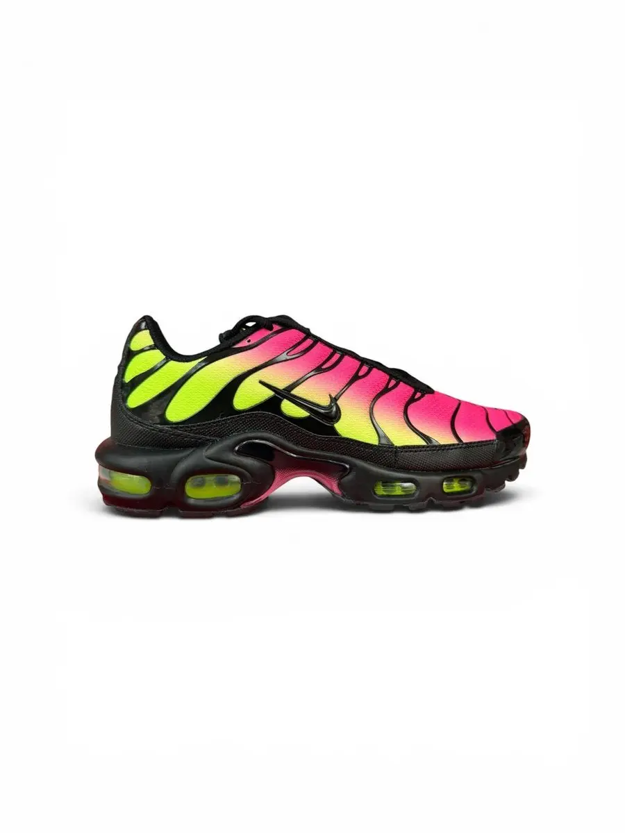 NIKE AIR MAX PLUS