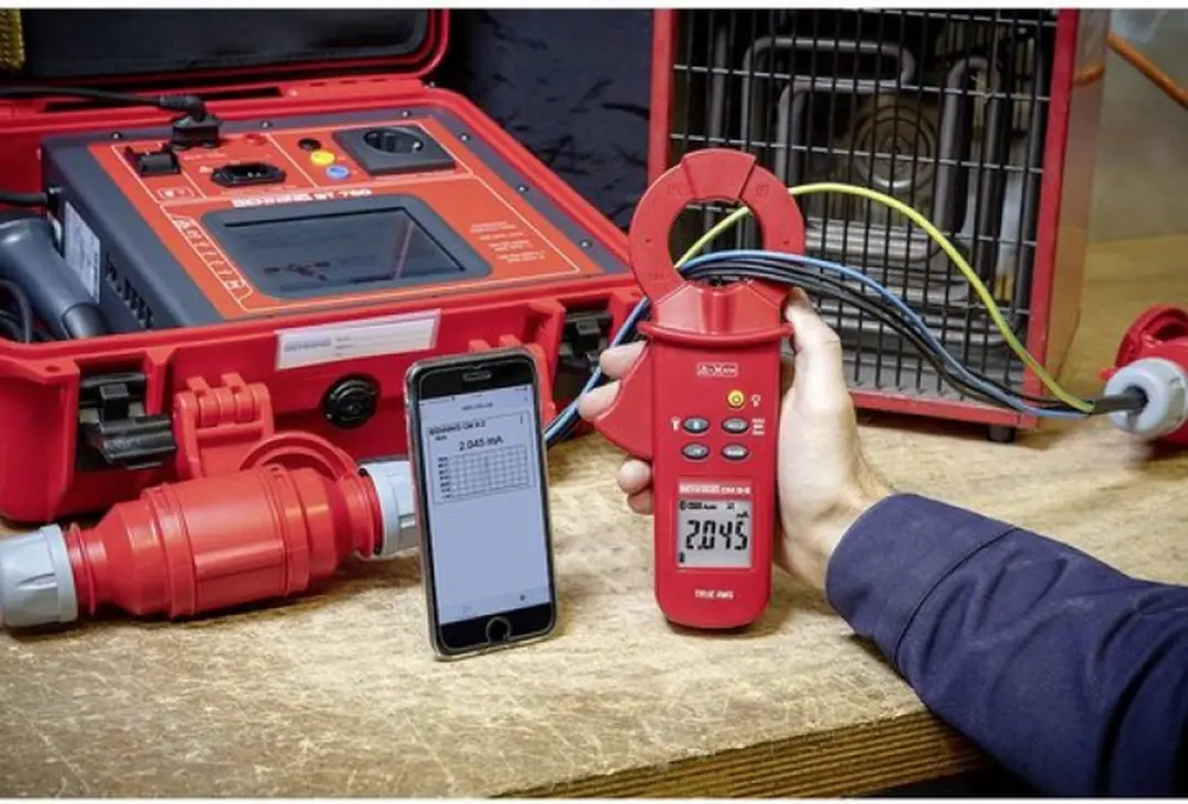 Benning CM 9-2 Stroomtang Datalogger CAT IV 300V - 6000 Counts