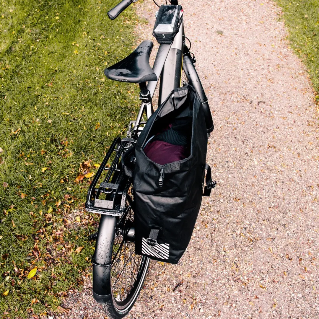 BBB Cycling BSB-132 PortoVault Waterdichte Fietstas 25L - Zwart