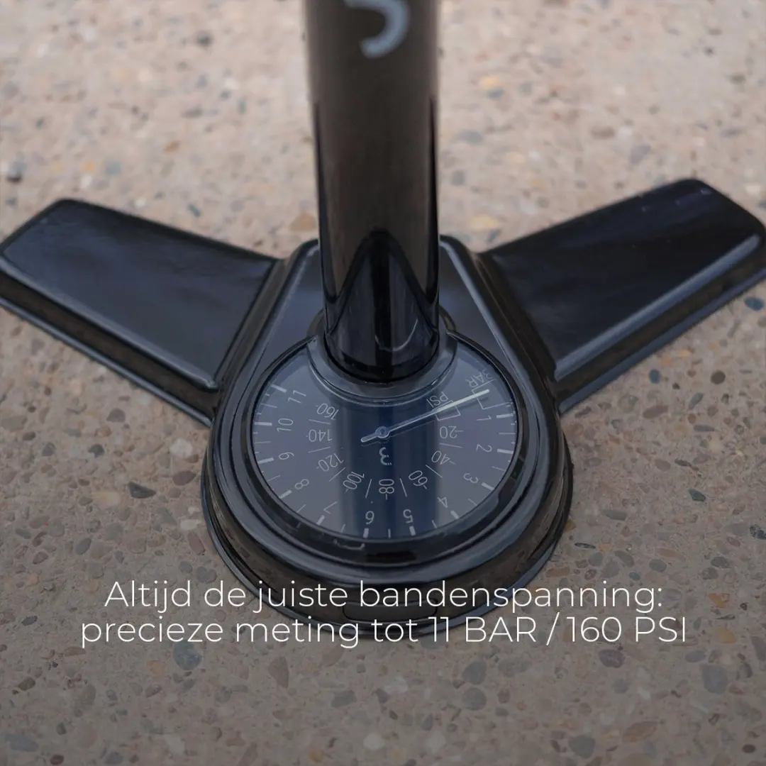 BBB Cycling AirSteel BFP-27 Fietspomp - 11 Bar - Zwart