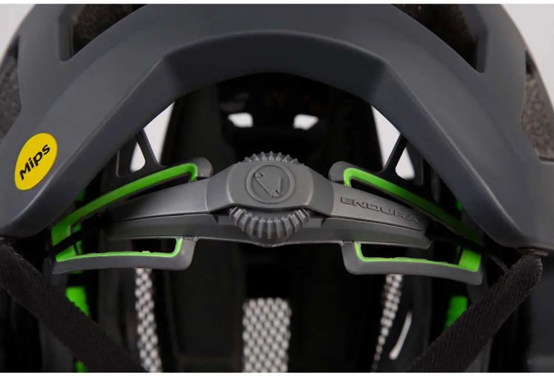Endura Singletrack Mips Helm - M - Zwart