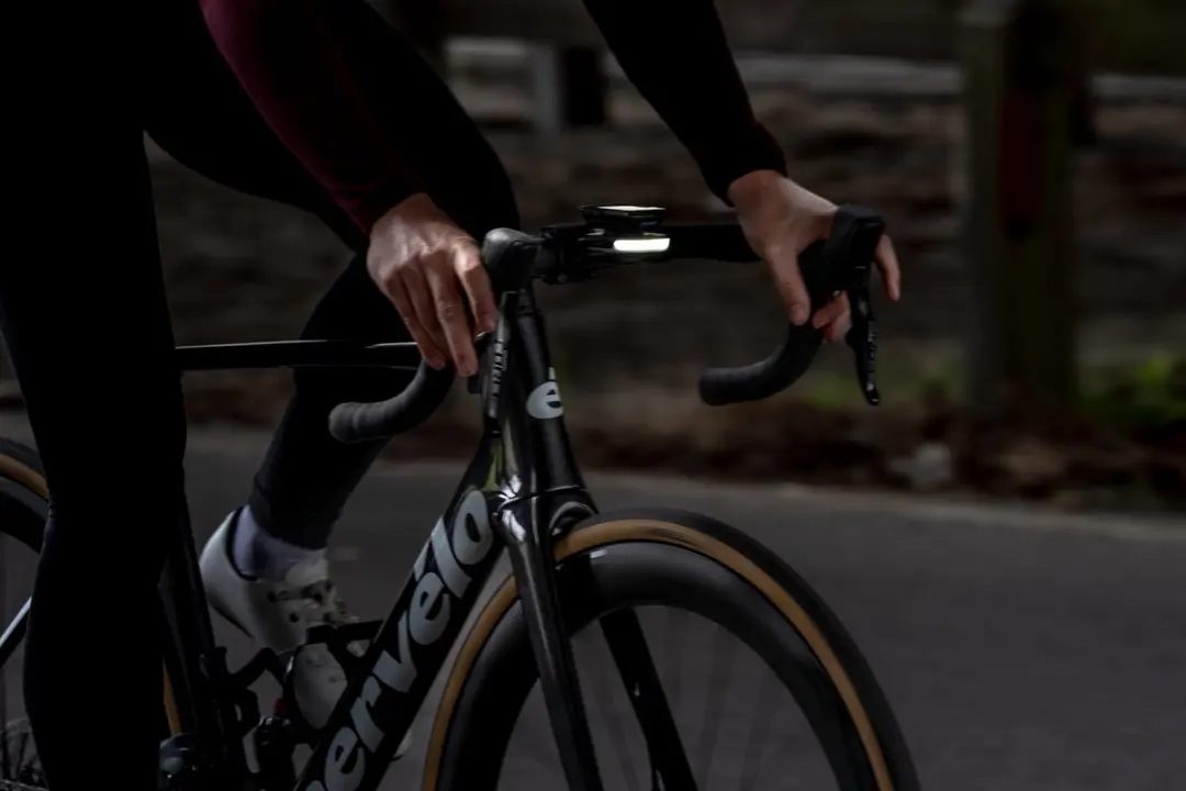 BBB Cycling Slice 300 Koplamp - 300 Lumen - USB Oplaadbaar - afbeelding 6 van 6