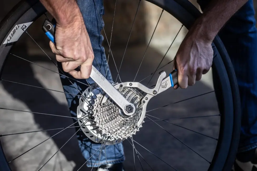 BBB Cycling BTL-122 Cassette Afnemer 12-Speed - T-RexGrip - Zwart