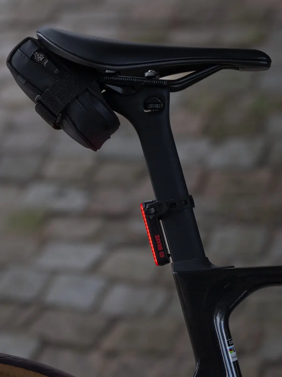 BBB Cycling SignalBrake BLS-256 Achterlicht - 80 Lumen - USB Oplaadbaar