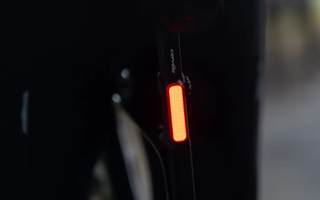 BBB Cycling SignalBrake BLS-256 Achterlicht - 80 Lumen - USB Oplaadbaar