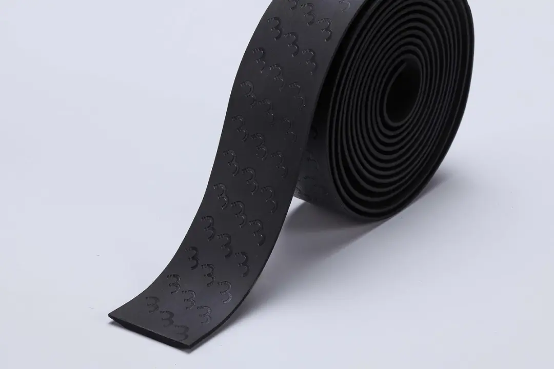 BBB Cycling UltraRibbon BHT-15 Stuurlint Racefiets - 200cm x 2.5mm - Zwart