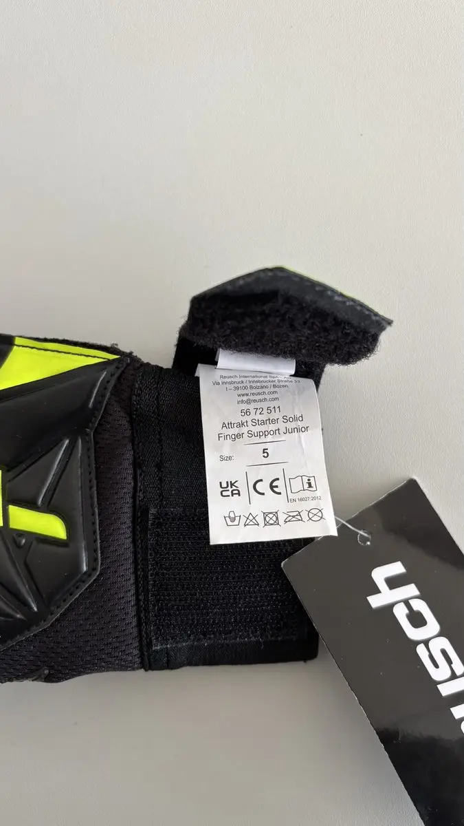 Reusch Attrakt Starter Solid Finger Keepershandschoenen Junior 6 - Zwart/Geel/Wit