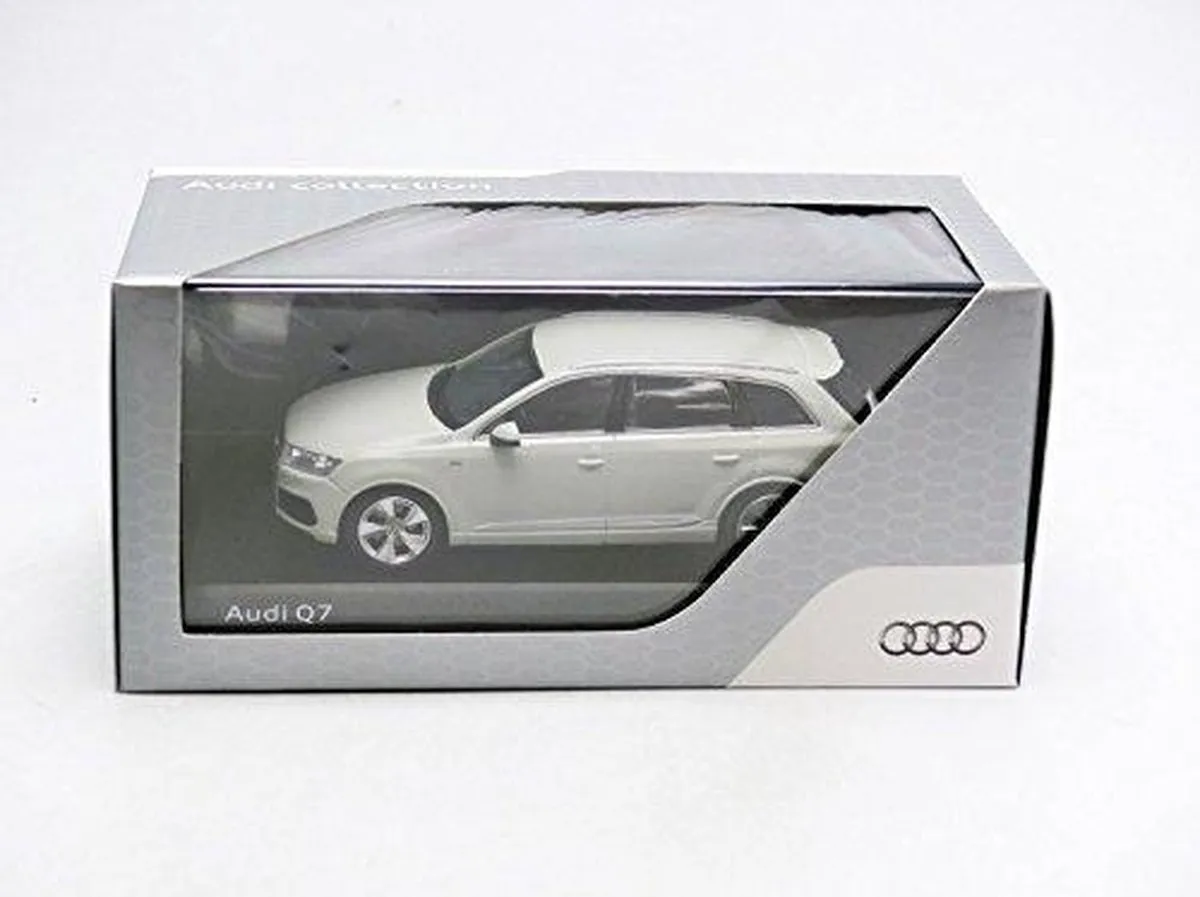 Audi Q7 1:43 Spark - Glacier White