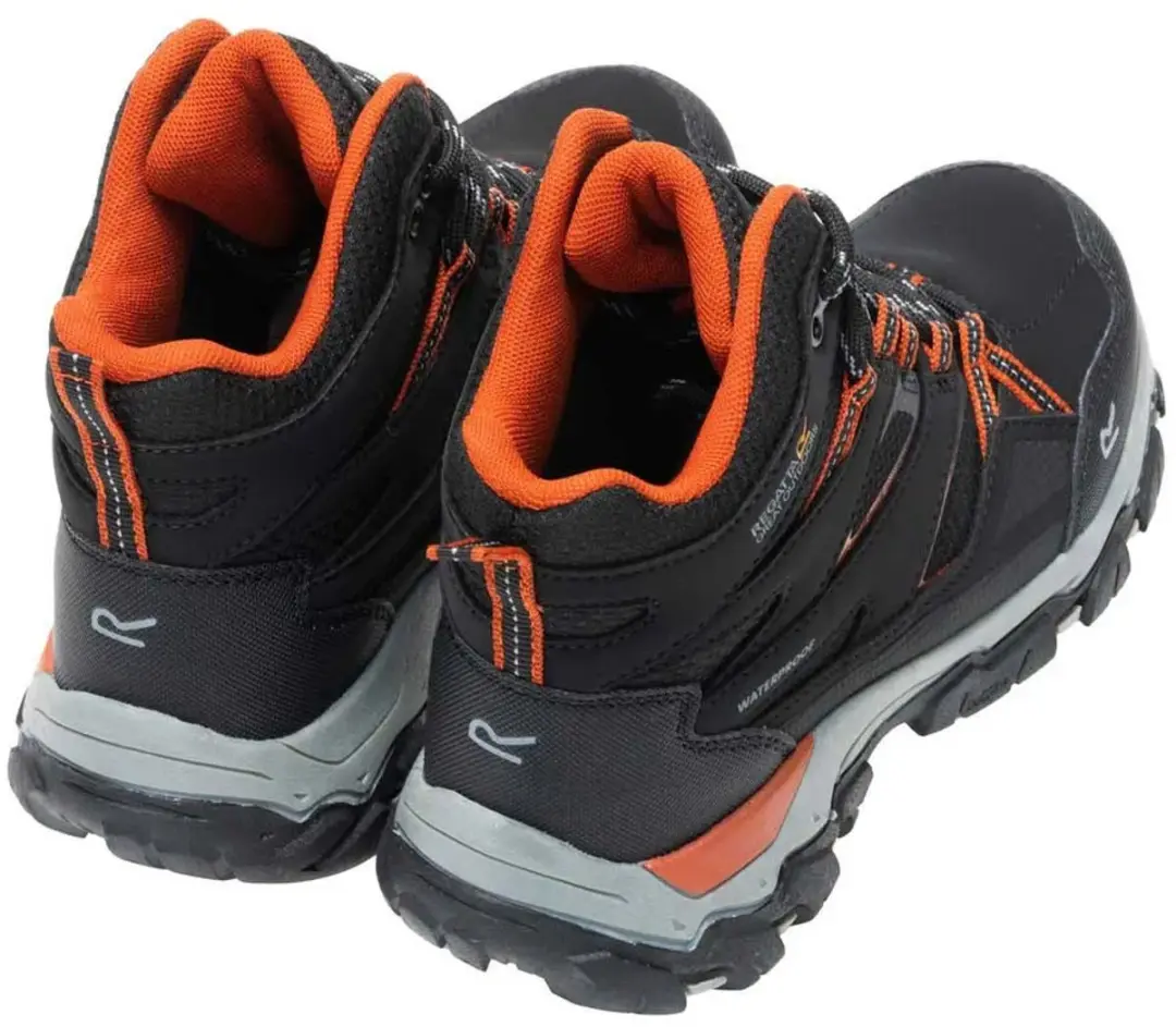 Regatta Holcombe Iii Wandelschoenen Zwart EU 35 Meisje