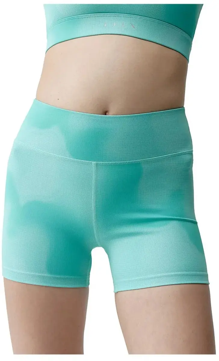 Born Living Yoga Elizabeth Korte Broek M