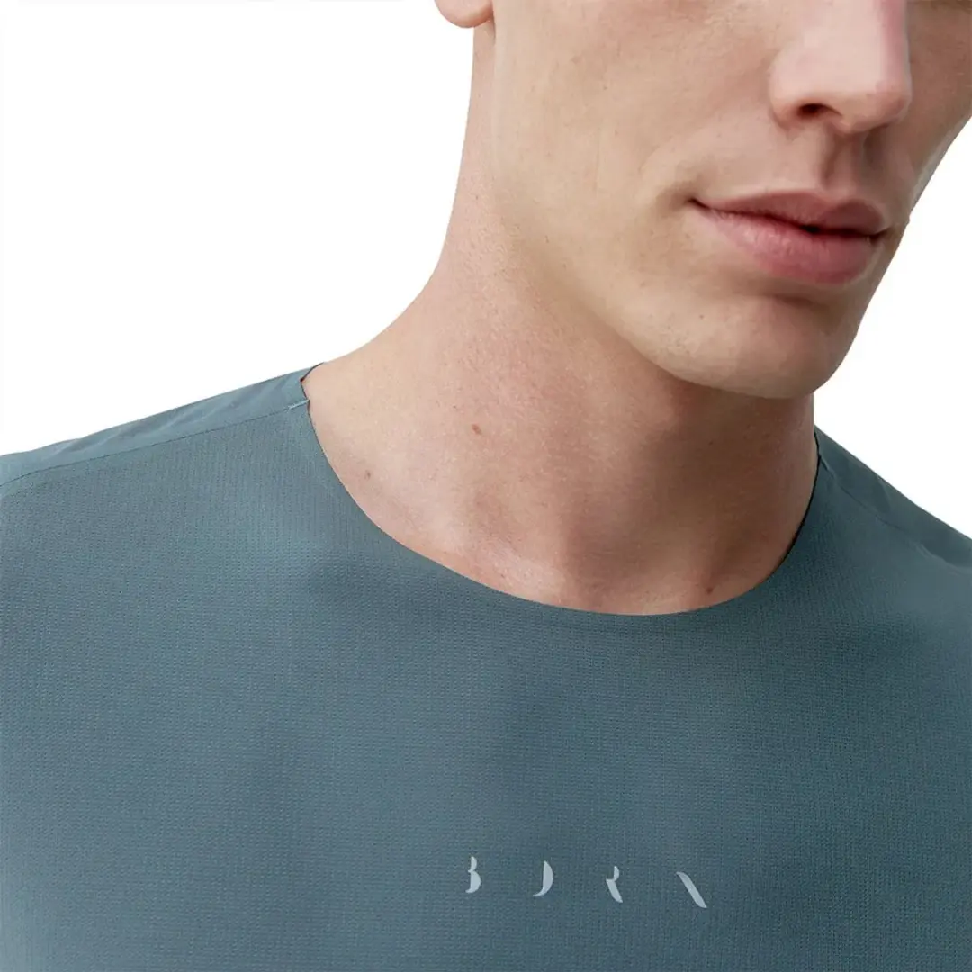 Born Living Yoga Vostok T-shirt - L - Blauw/Grijs Groen