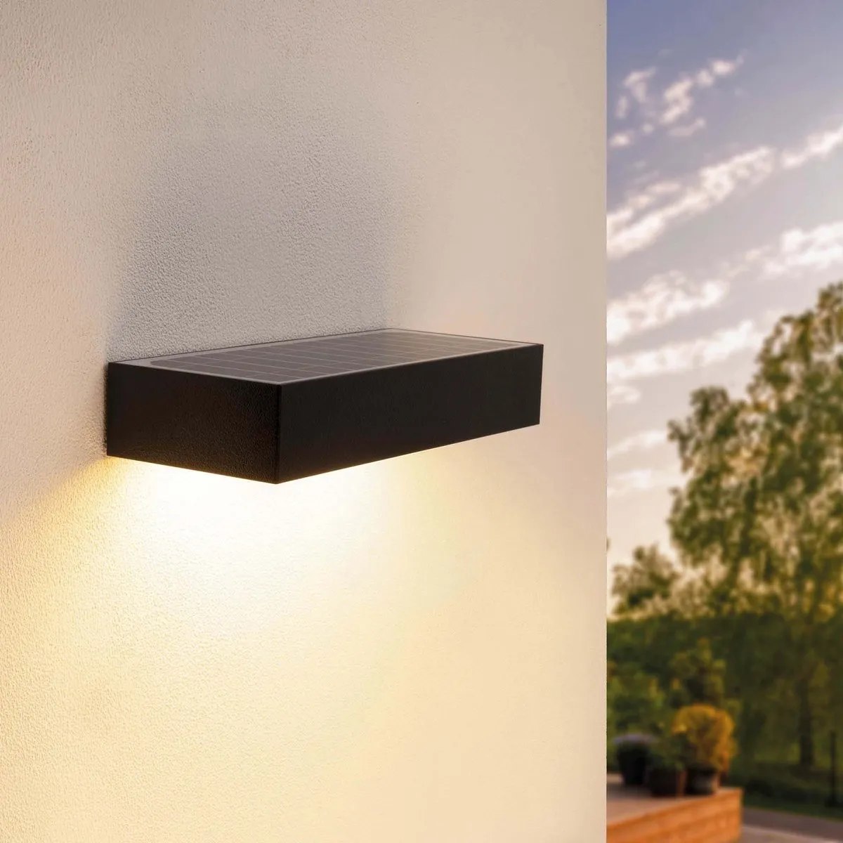 LEDVION Solar LED Wandlamp 6W 3000K IP65