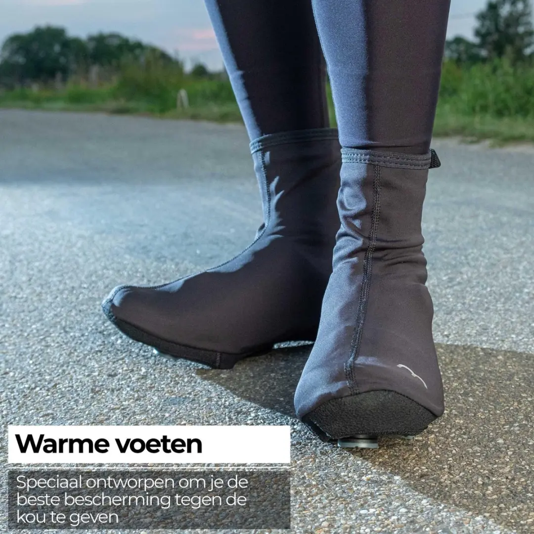 BBB Cycling Freeze BWS-21 Overschoenen - Wielrennen - Zwart - Maat 39/40