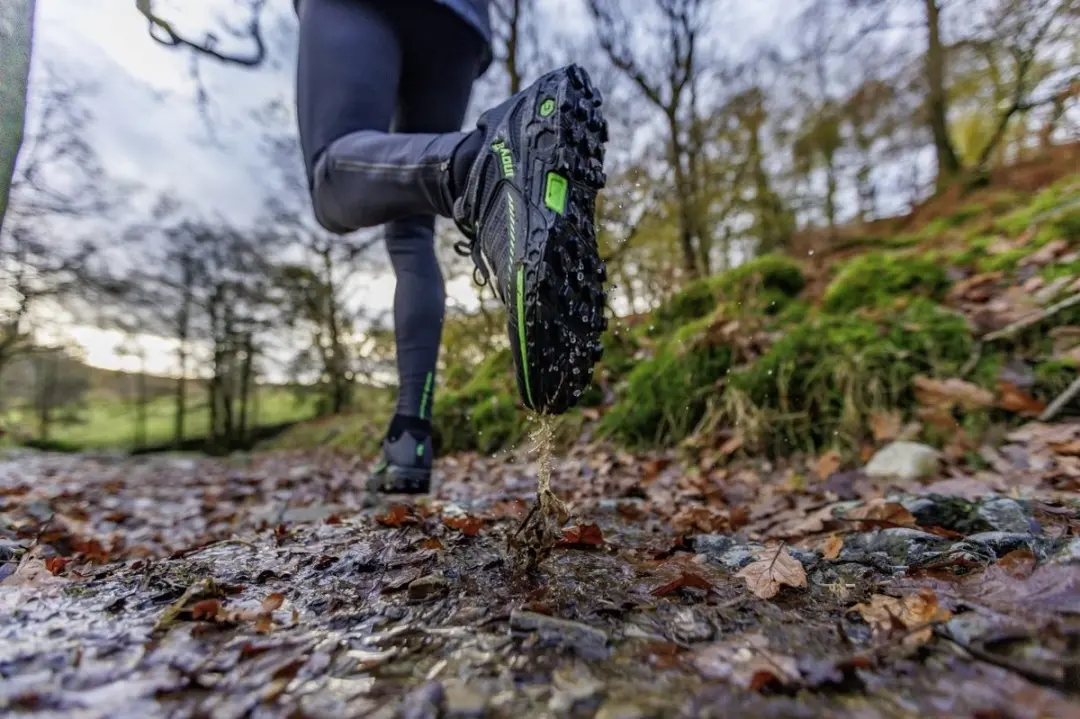 Inov-8 Roclite Ultra G 320 Wandelschoenen - Heren - Zwart/Groen - afbeelding 6 van 6