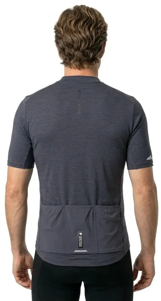 Endura Alltrack Ride Korte Mouw Trui - M - Carbon Grey