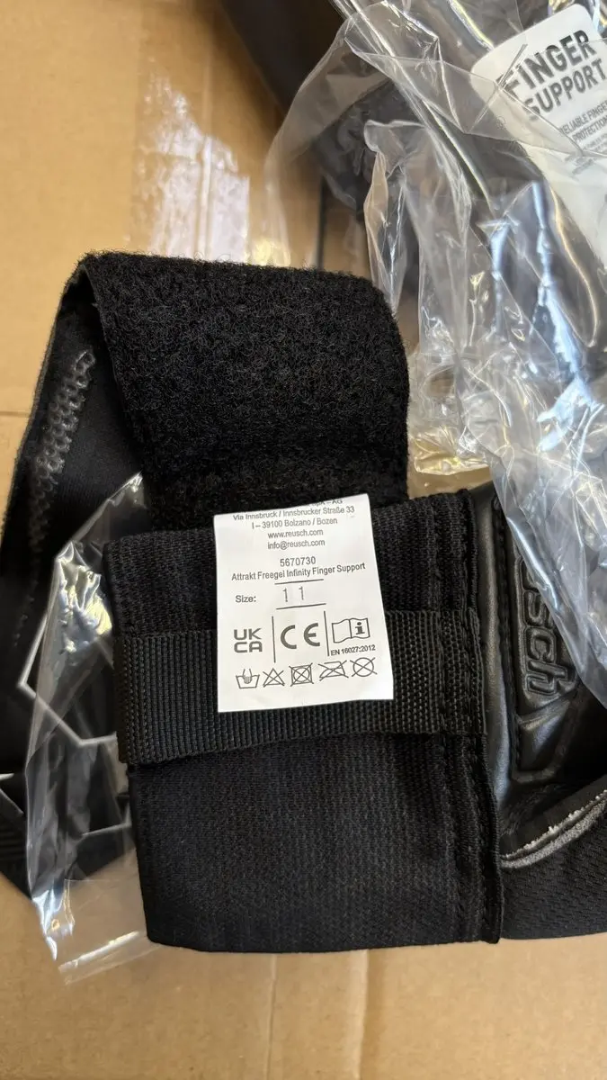 Reusch Attrakt Freegel Infinity Finger Support Keepershandschoenen 10 - Witzwart