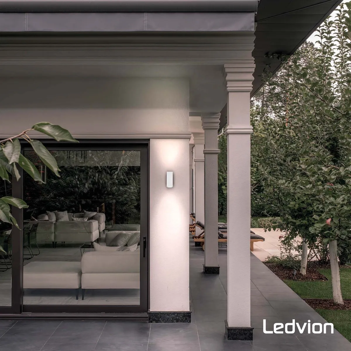 LEDVION Cube Wandlamp 2x0.5W 2700K - IP54