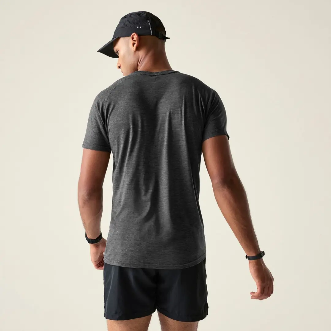 Dare 2b Persist Heren Sportshirt Korte Mouwen XL - Zwart