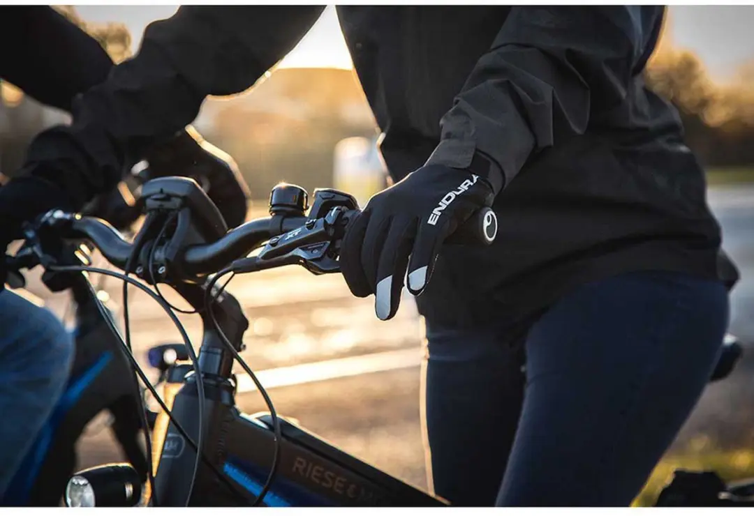 Endura Women's Strike Glove - L - Zwart