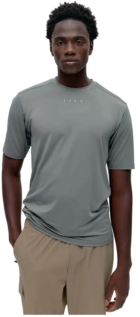 Born Living Yoga Bering T-shirt Met Korte Mouwen Grijs L Man