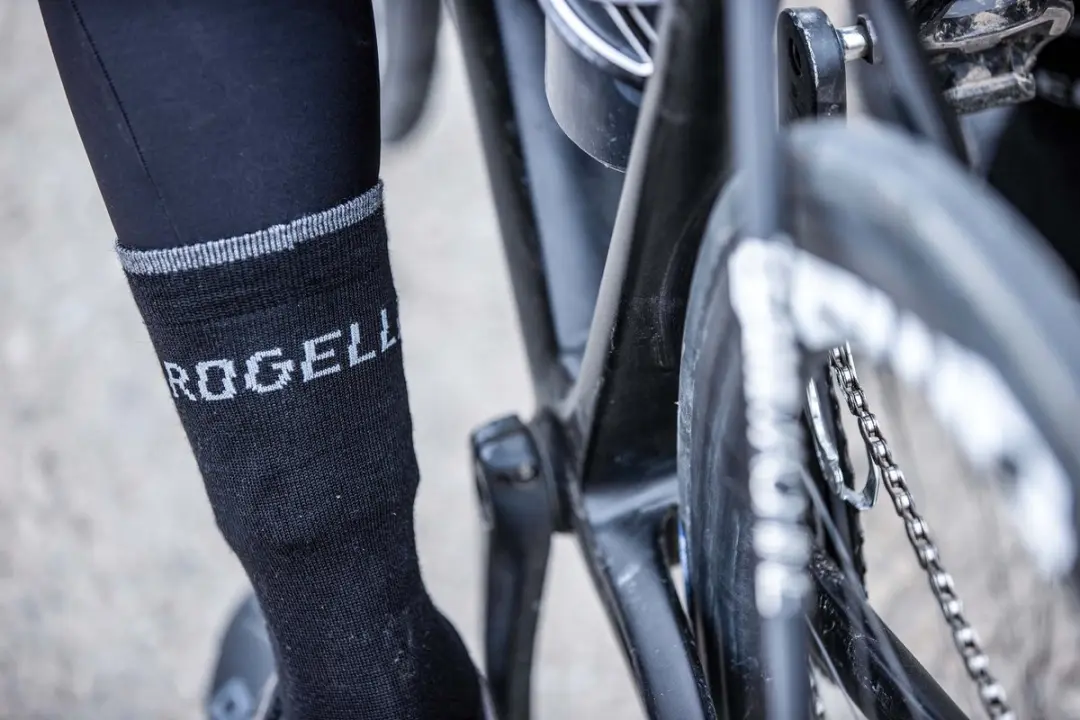 Rogelli Merino Wol Fietssokken - Zwart - afbeelding 3 van 6